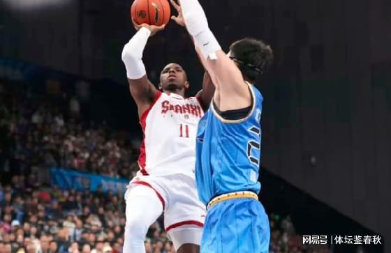 首钢遭重创！周琦眼睛再受伤，球队迎来伤病潮，新大外援即将到位